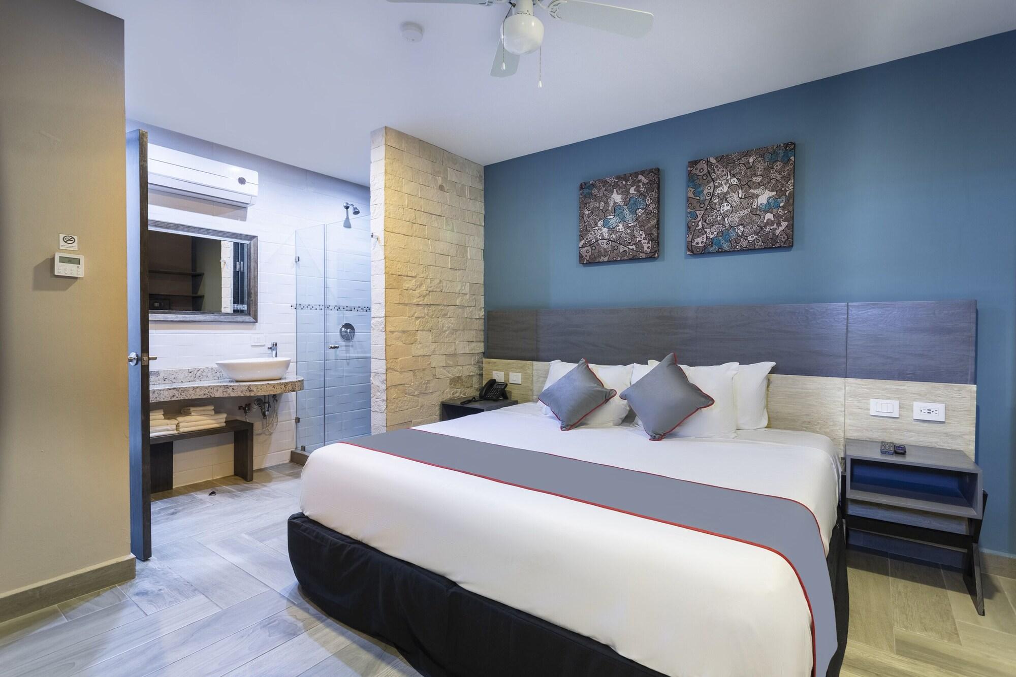 Bfh Attraction Deluxe Hotel Playa del Carmen Exterior foto